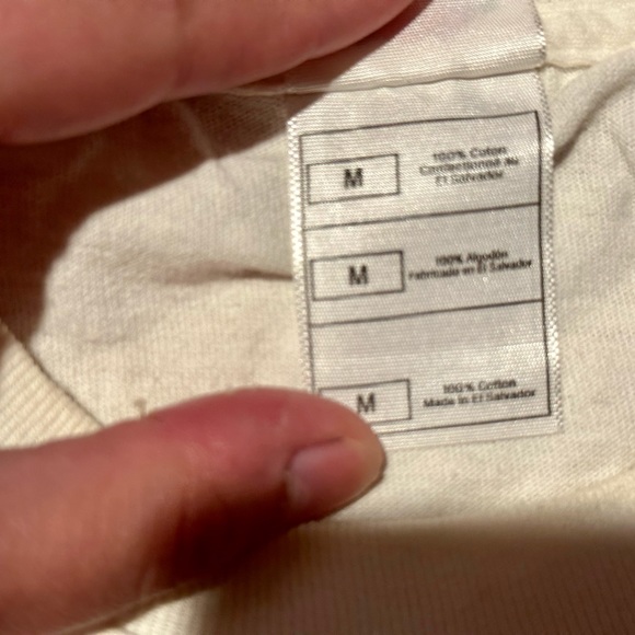 Tops & T-Shirts / White T-Shirt / “RELAX, it’s Wildwood” / Jersey Pride / Medium - Picture 6 of 9